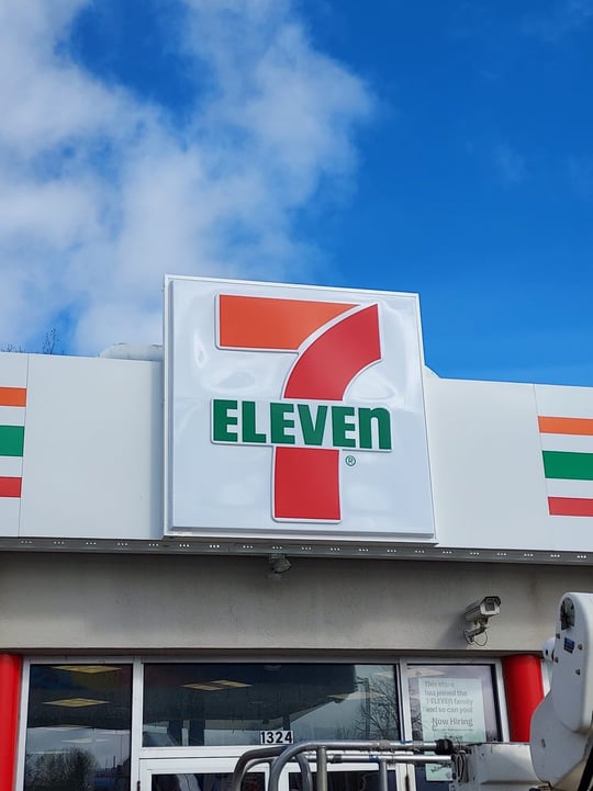 7Eleven Cabinet Sign (1)