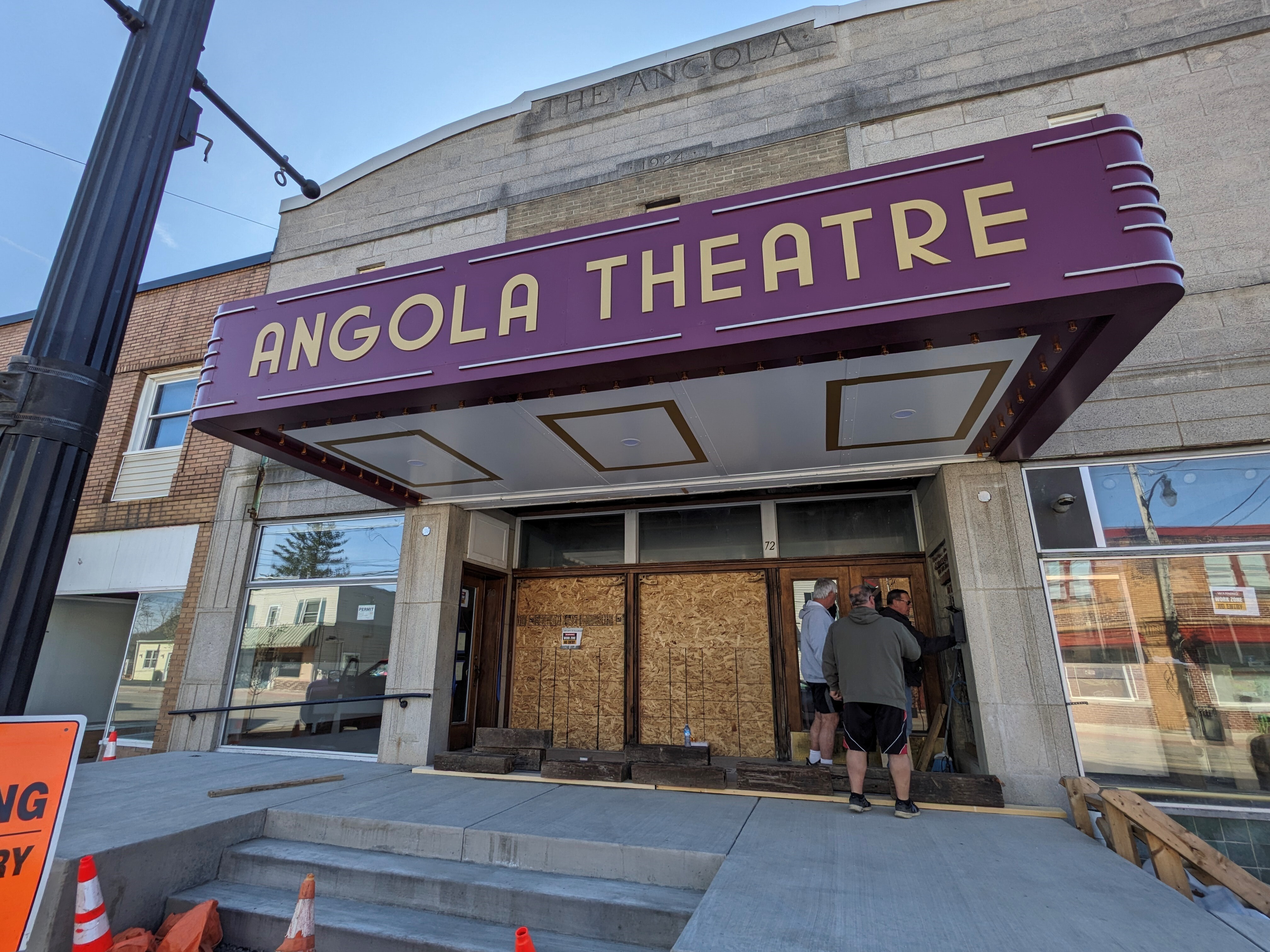 New Angola Theatre Marquee In Place