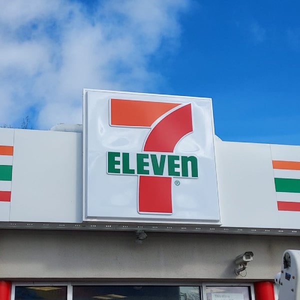 7Eleven Cabinet Sign (1) (1)